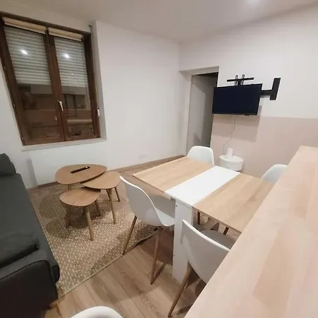 Le Mozart - 8 Min Centre Et Place Stan Appartement